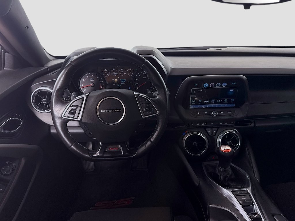 Used 2016 Chevrolet Camaro SS RWD image 24