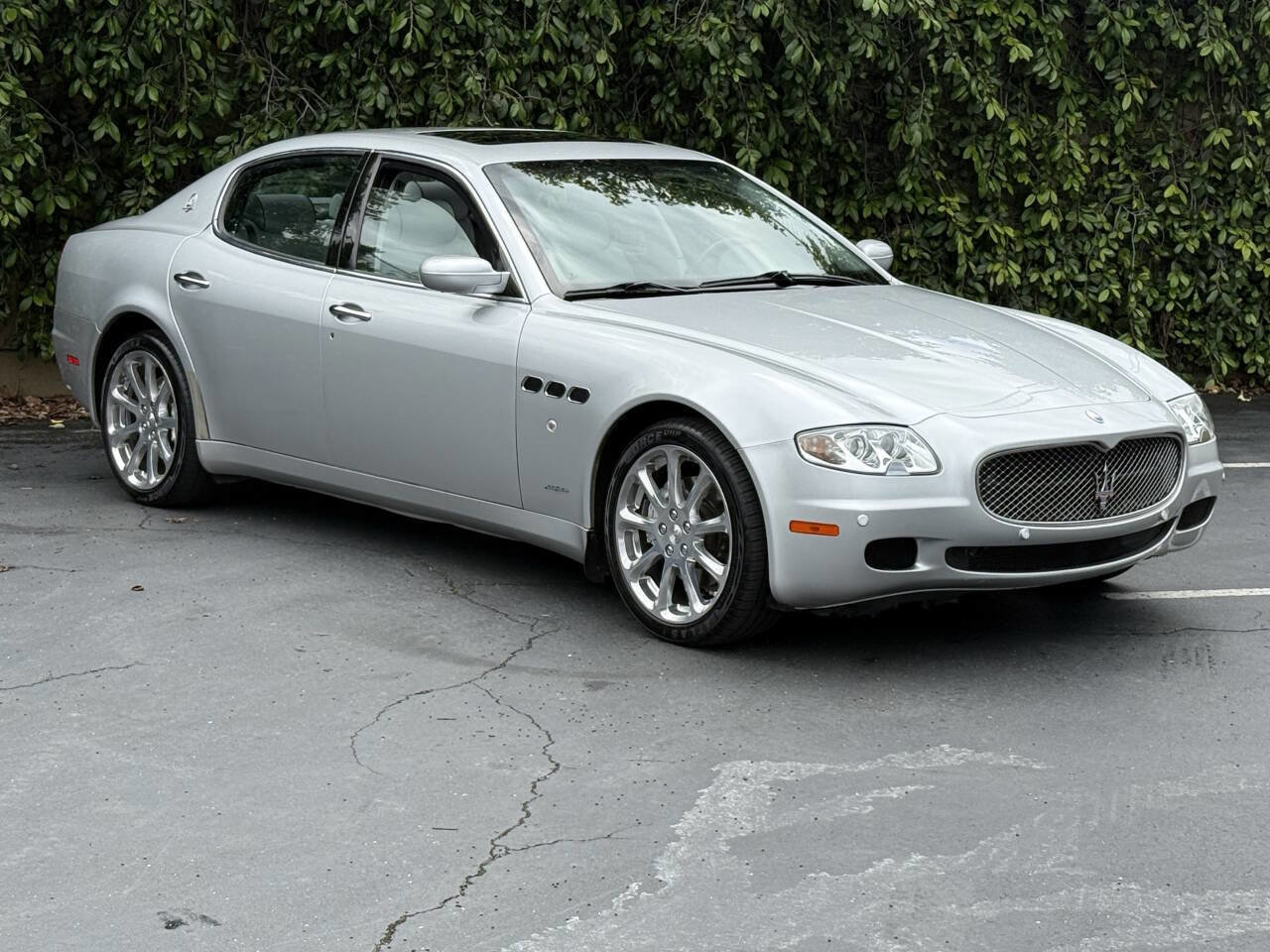 Used 2008 Maserati Quattroporte RWD image 3