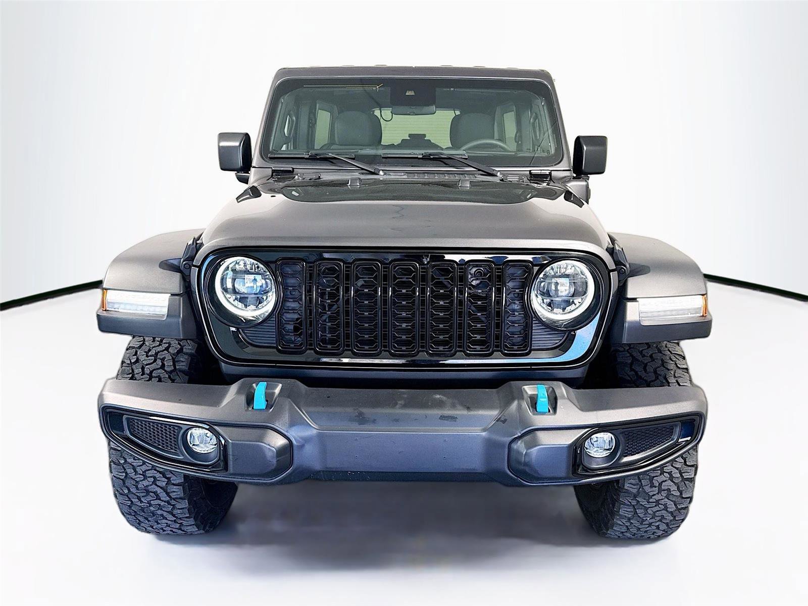 Used 2024 Jeep Wrangler Willys image 23