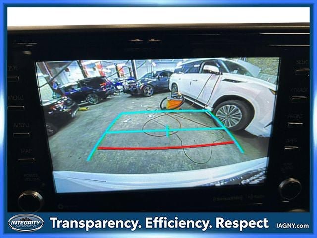 Used 2022 Toyota Highlander XLE AWD/4WD image 30