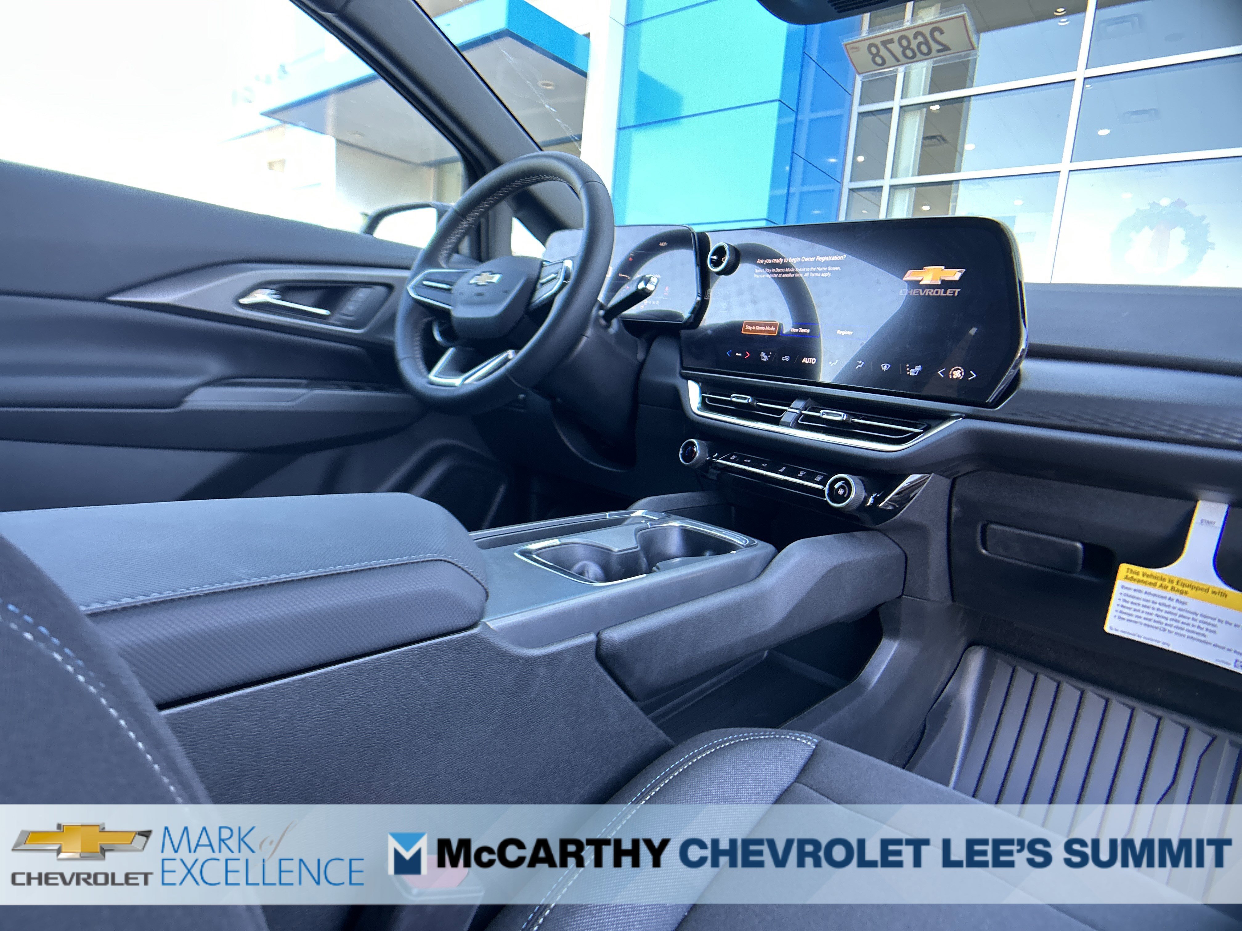 New 2026 Chevrolet Equinox EV LT w/ Comfort Package AWD/4WD image 44