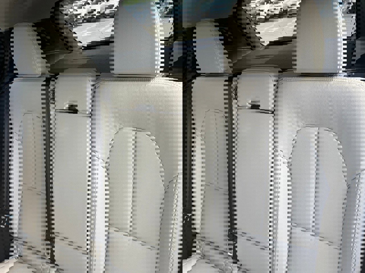 New 2026 Volvo XC40 B5 Plus w/ Protection Package Premier image 21