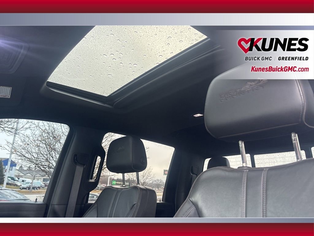 Used 2021 Chevrolet Silverado 2500 High Country image 16