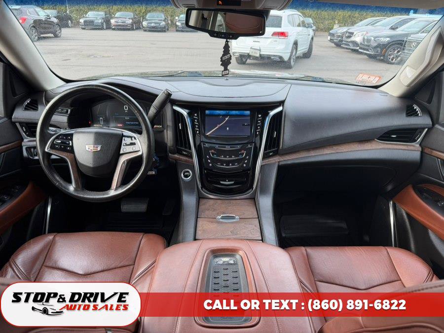 Used 2015 Cadillac Escalade Premium image 10