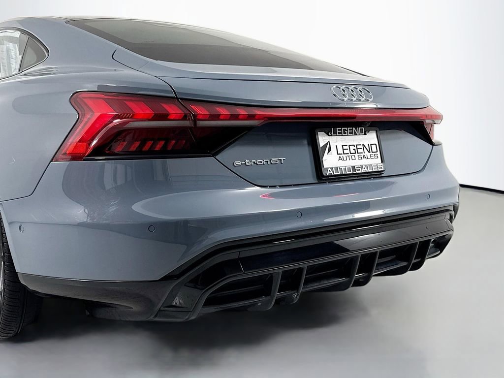 Used 2022 Audi e-tron GT Prestige w/ Prestige Package AWD/4WD image 11