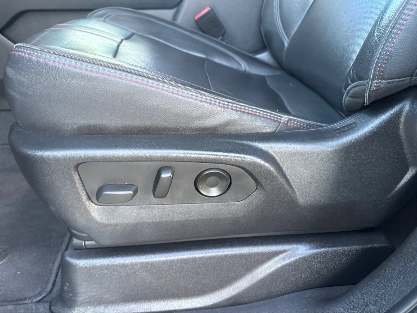 Used 2021 Chevrolet Tahoe RST RWD image 19