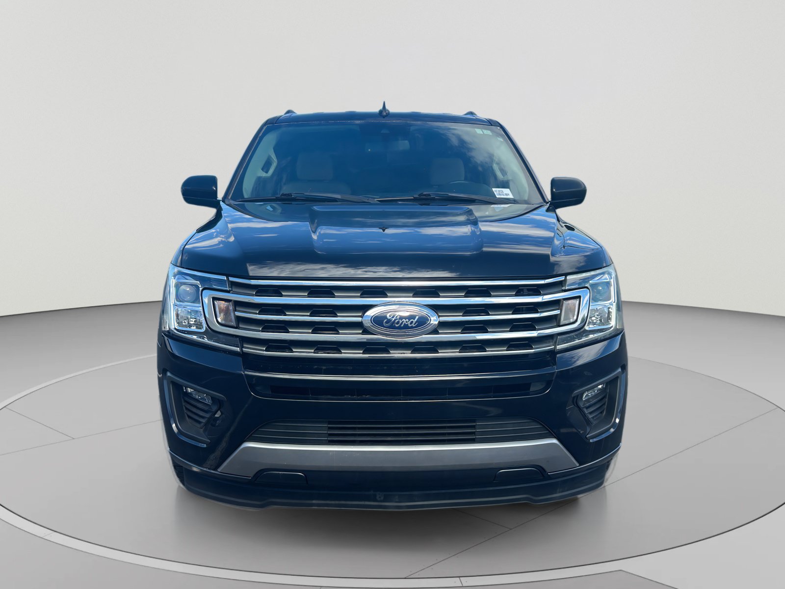 Used 2020 Ford Expedition XLT RWD image 8
