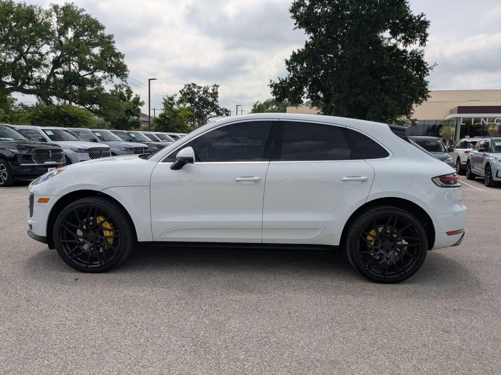 Used 2021 Porsche Macan S AWD/4WD image 6