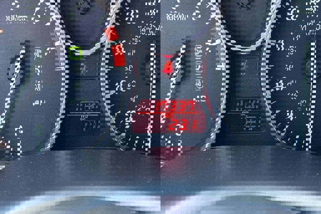 Used 2015 MAZDA MX-5 Miata Grand Touring image 23