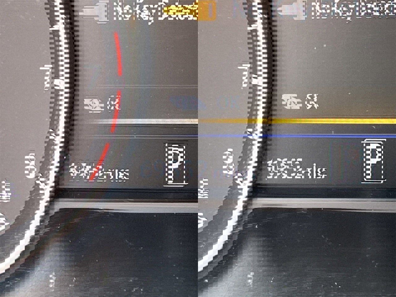 Used 2020 Nissan Murano SV w/ Premium Package image 12