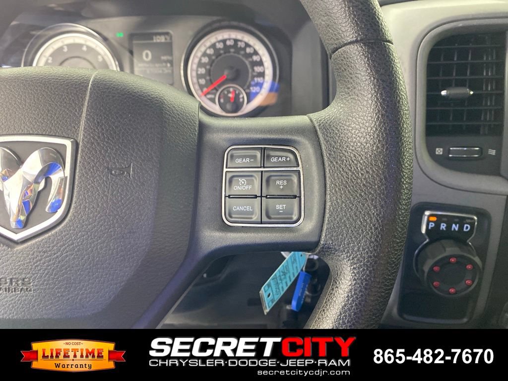 Used 2016 RAM 1500 Express RWD image 15
