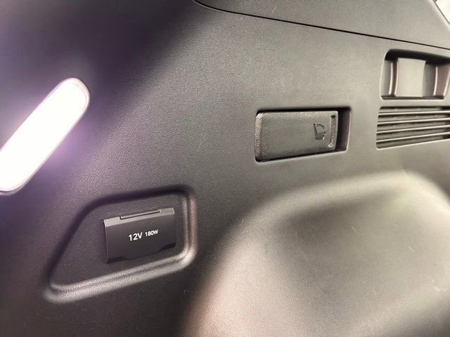 Used 2025 Hyundai Tucson SE image 43