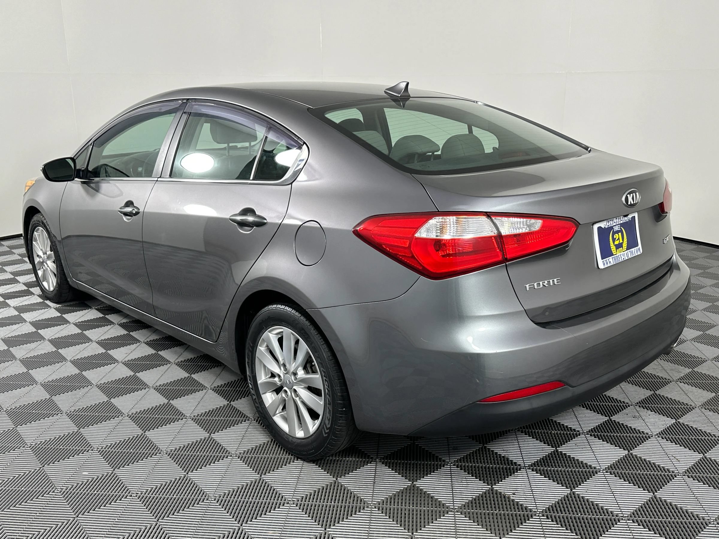 Used 2014 Kia Forte EX FWD image 12