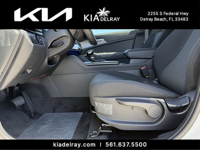 New 2026 Kia Sportage LX FWD image 16