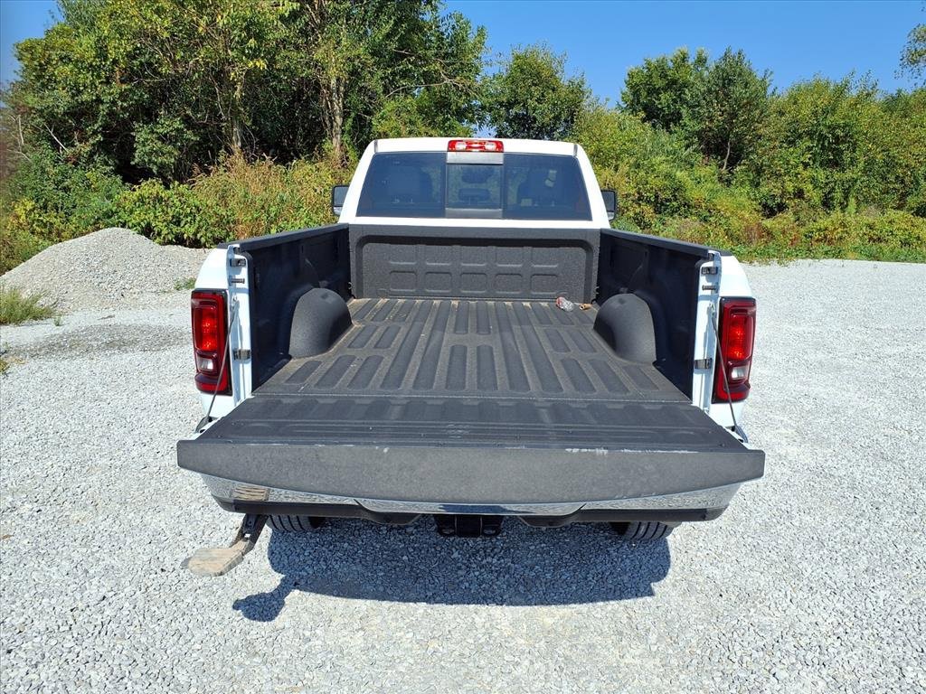 Used 2025 RAM 2500 Tradesman image 31