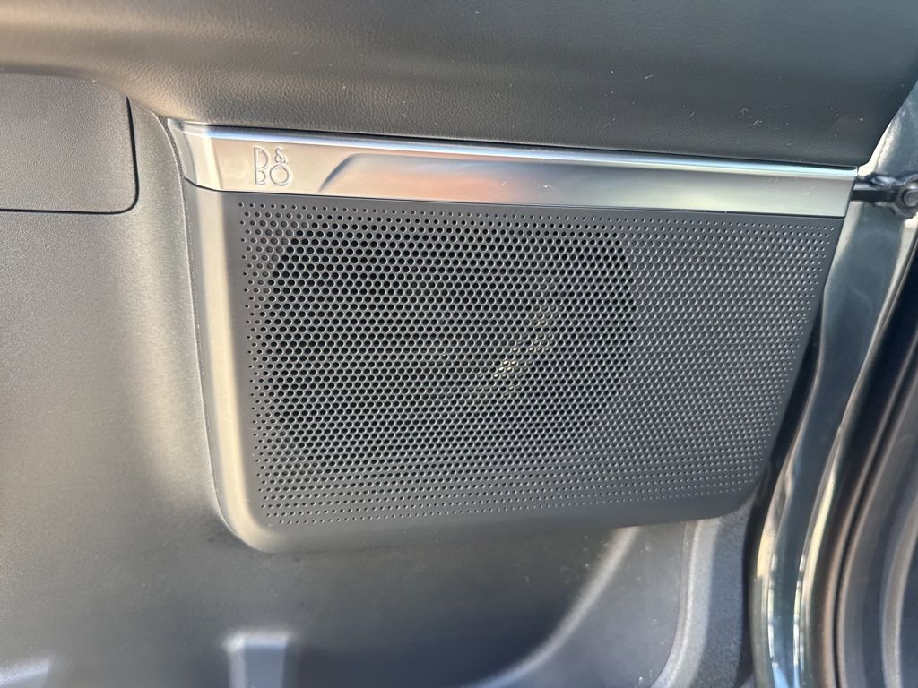 Used 2025 Ford Expedition Platinum w/ Stealth Performance Package image 15