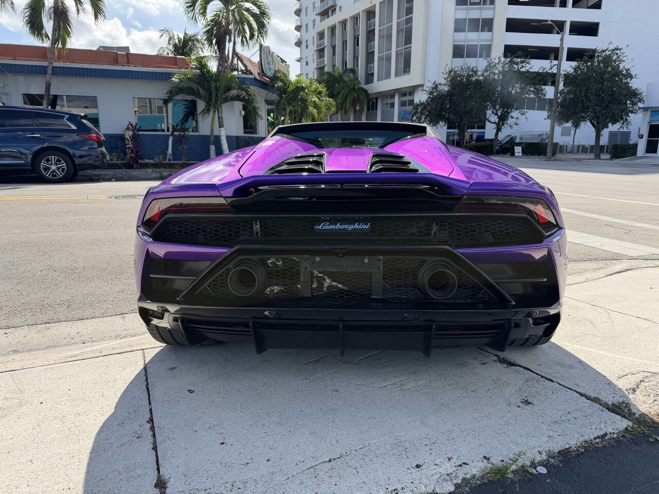 Used 2020 Lamborghini Huracan EVO AWD/4WD image 7