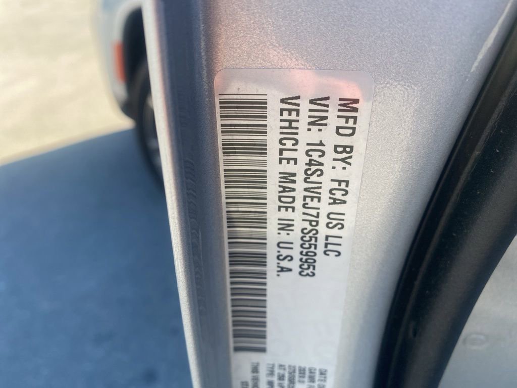 Used 2023 Jeep Grand Wagoneer 4WD w/ Convenience Group III image 15