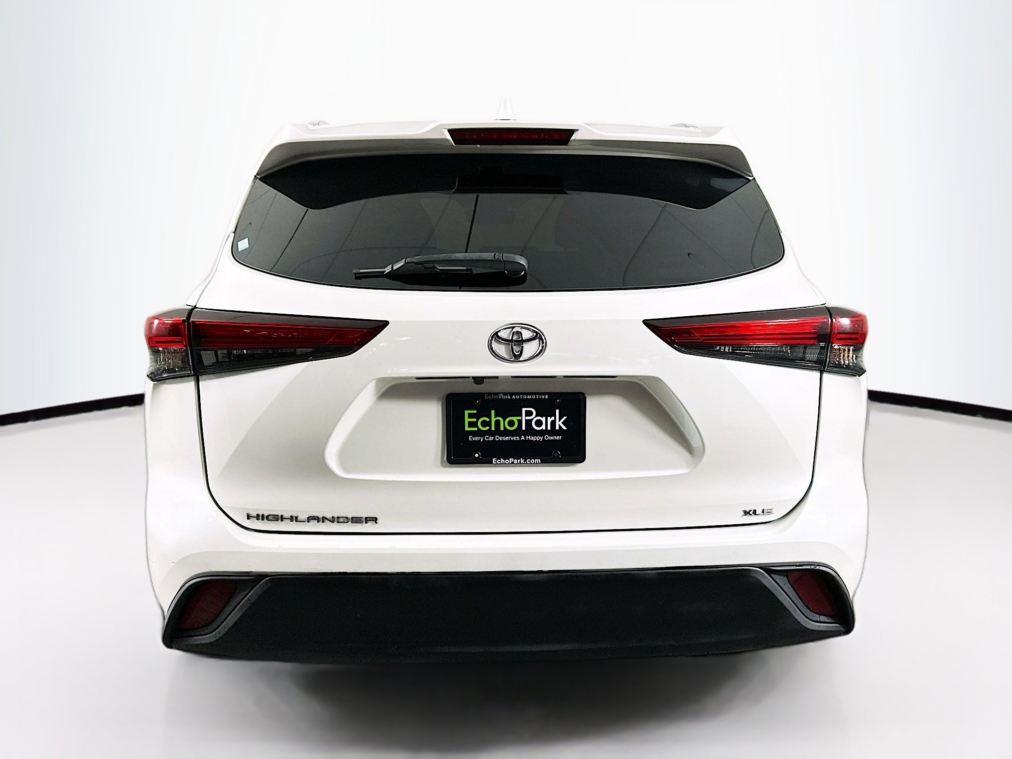 Used 2020 Toyota Highlander XLE image 7