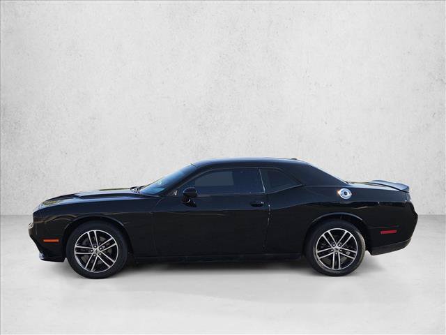 Used 2019 Dodge Challenger SXT AWD/4WD image 9