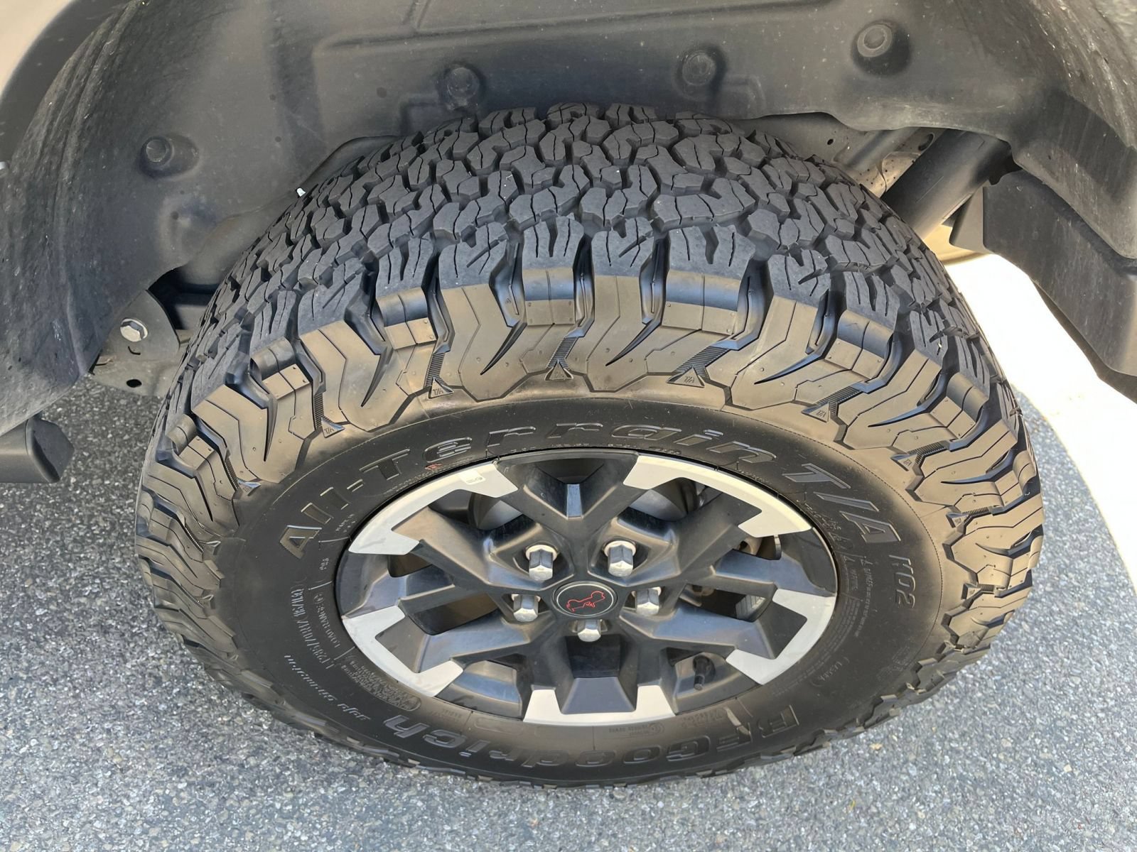 Used 2025 Jeep Wrangler Unlimited Rubicon AWD/4WD image 29