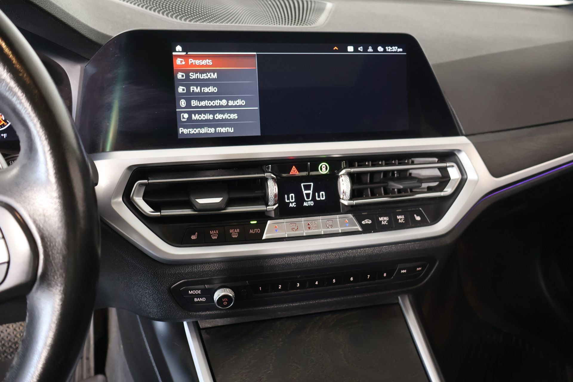 Used 2019 BMW 330i xDrive Sedan w/ Premium Package AWD/4WD image 5