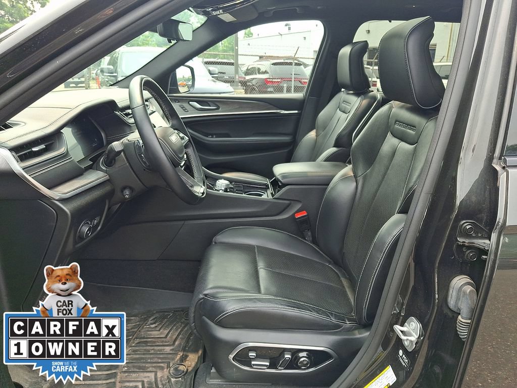 Used 2022 Jeep Grand Cherokee L Overland w/ Advanced Protech Group III AWD/4WD image 15
