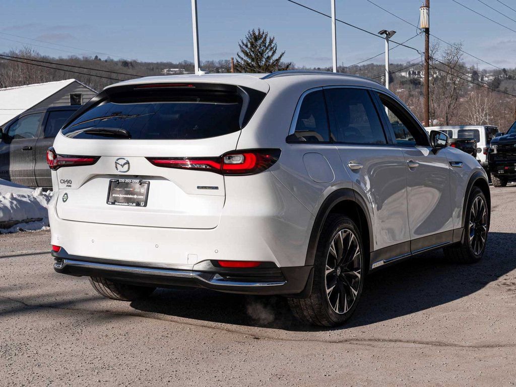 Used 2024 MAZDA CX-90 Plug-In Hybrid w/ Premium Plus image 4