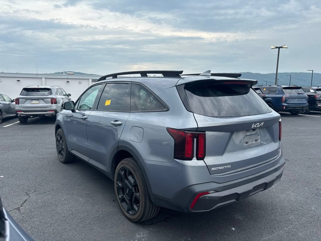 Certified 2024 Kia Sorento X-Line EX AWD/4WD image 5