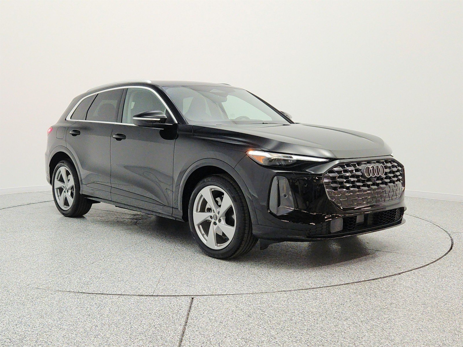 Used 2025 Audi Q5 Prestige AWD/4WD image 3