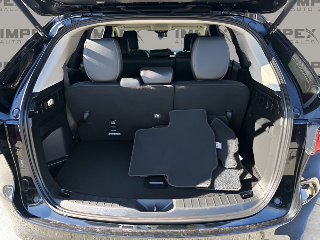 Used 2024 MAZDA CX-90 3.3 Turbo w/ Select Package image 27