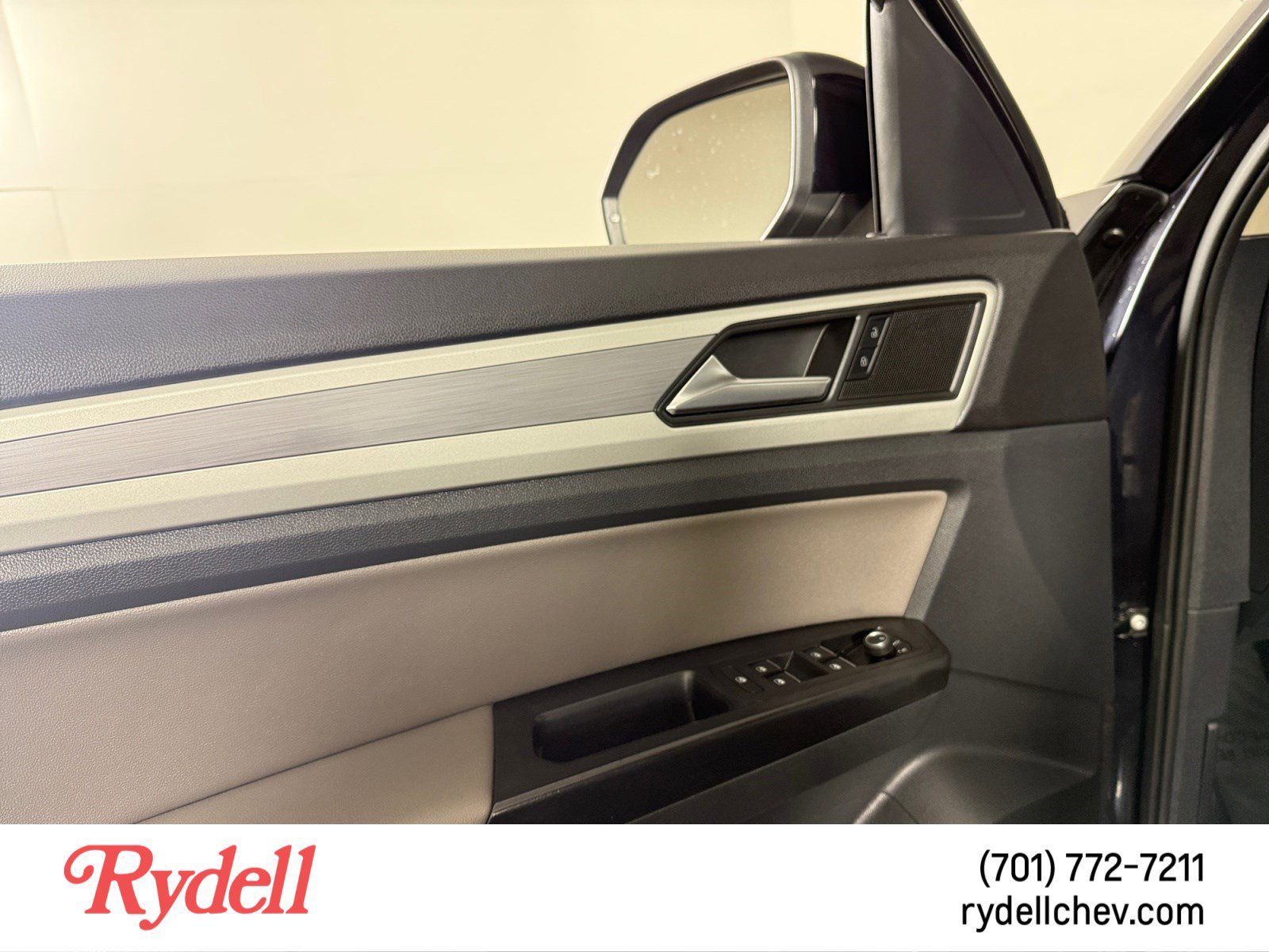 Used 2021 Volkswagen Atlas S image 11