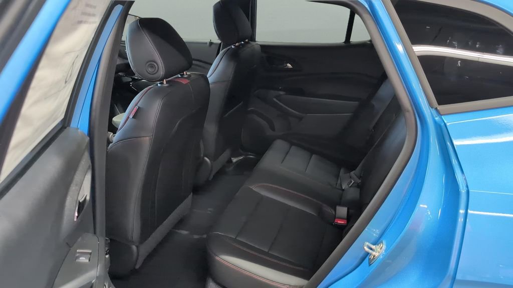New 2026 Chevrolet Trax RS w/ Driver Confidence Package FWD image 17