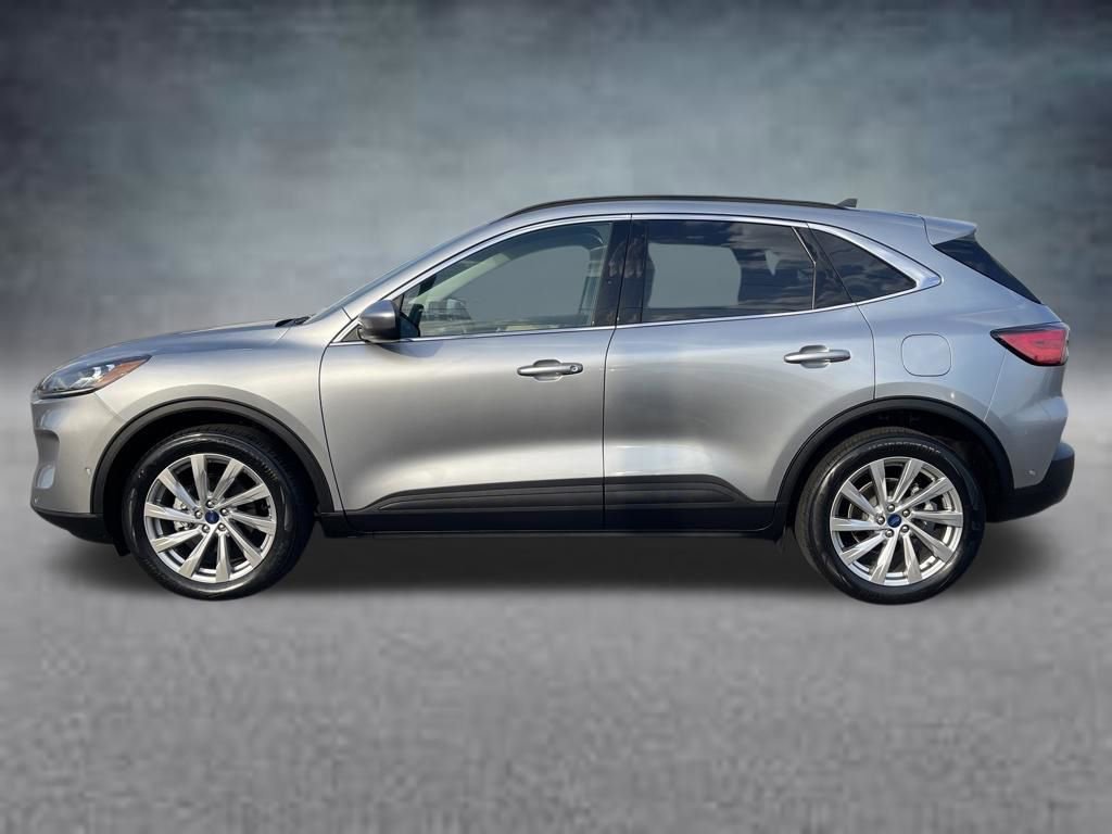 Used 2022 Ford Escape Titanium w/ Titanium Elite Package image 2