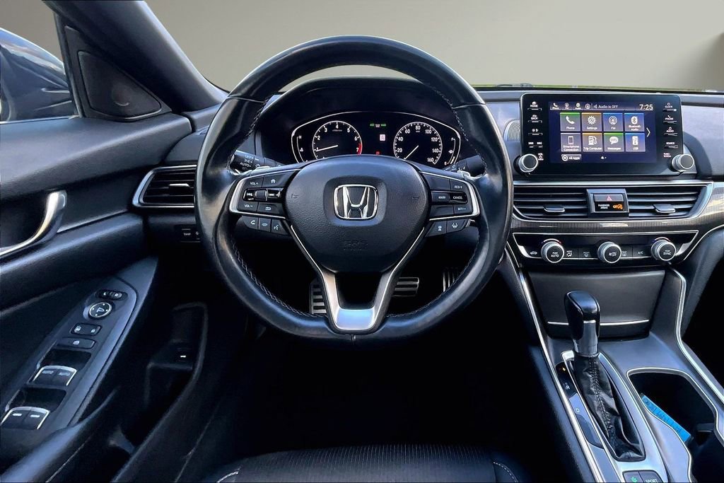 Used 2020 Honda Accord Sport image 9