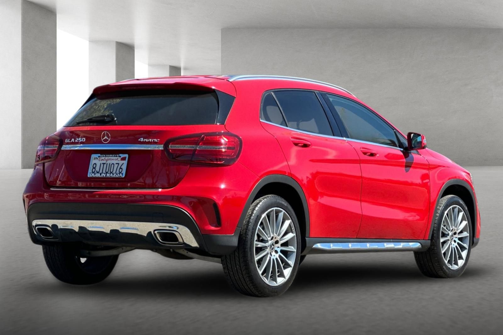 Used 2019 Mercedes-Benz GLA 250 4MATIC image 4