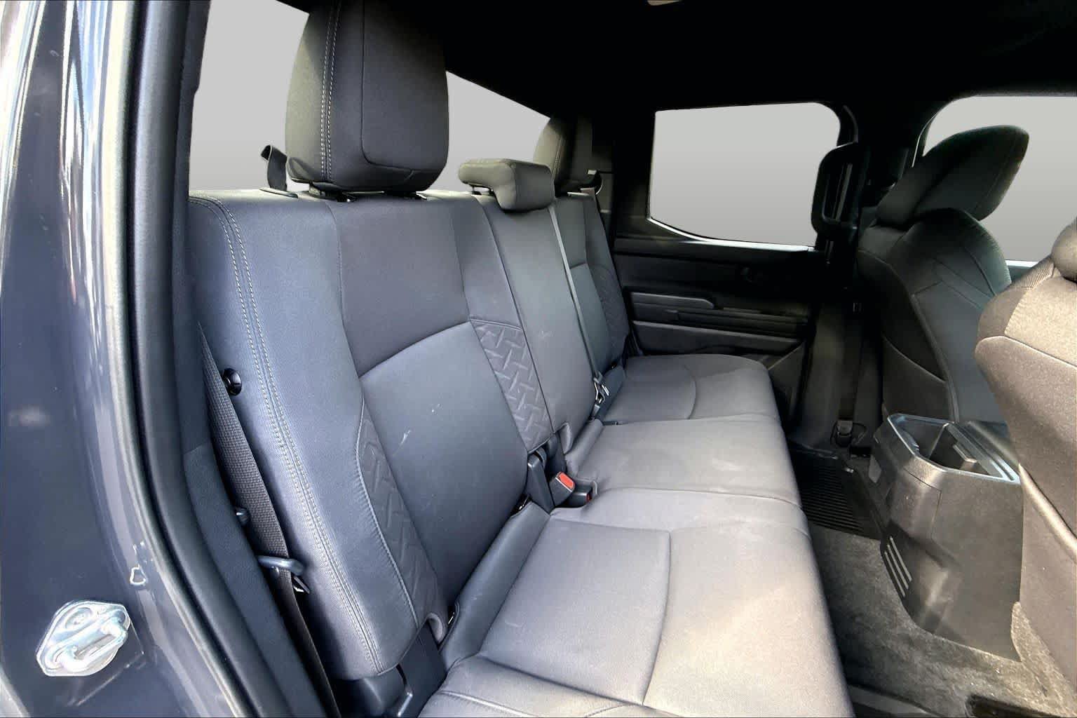Used 2025 Toyota Tacoma SR5 AWD/4WD image 19
