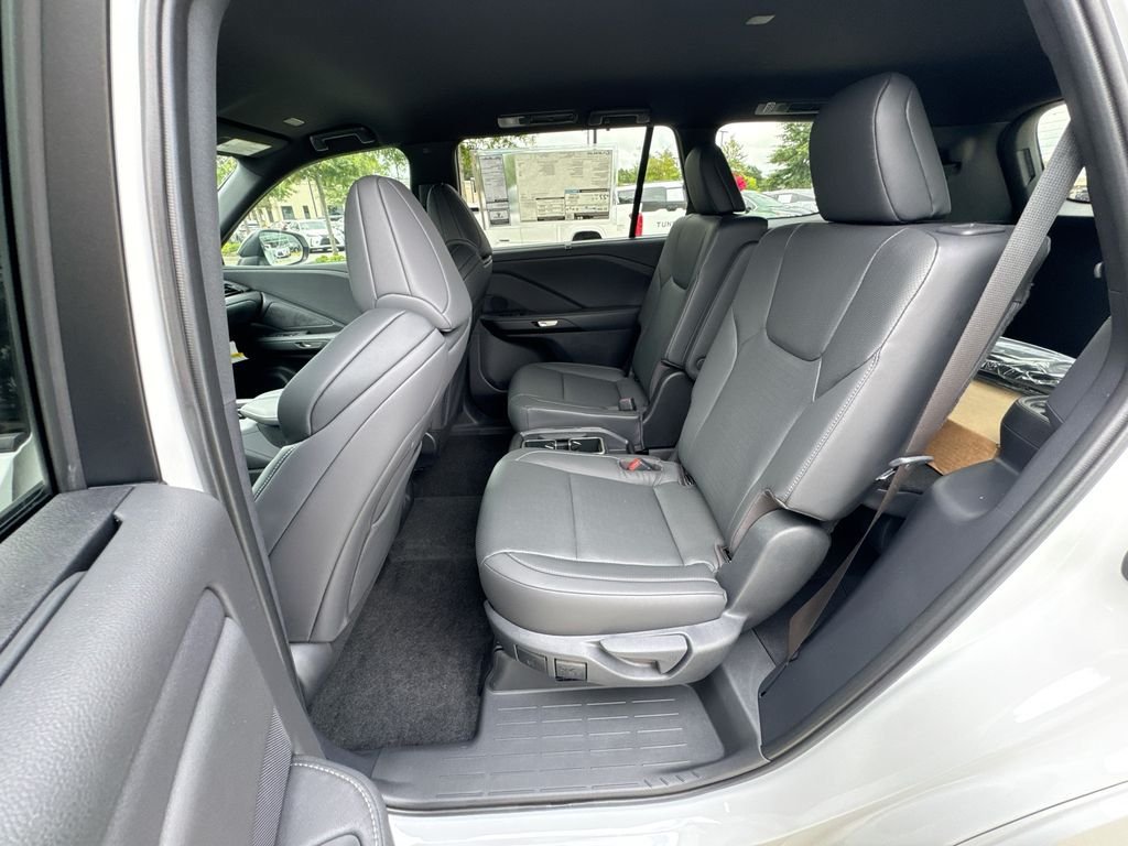 New 2026 Lexus TX 500h AWD w/ Technology Package image 31