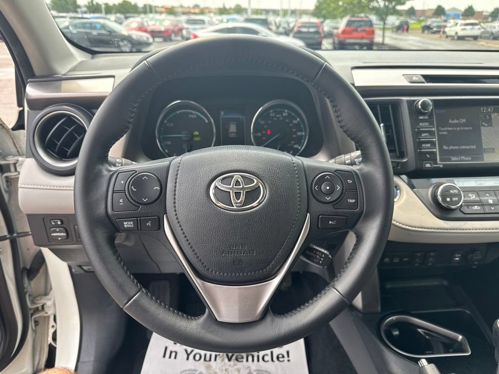 Used 2016 Toyota RAV4 Limited w/ Advanced Technology Package AWD/4WD image 16