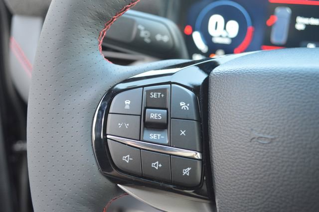 New 2026 Ford Explorer ST-Line image 18