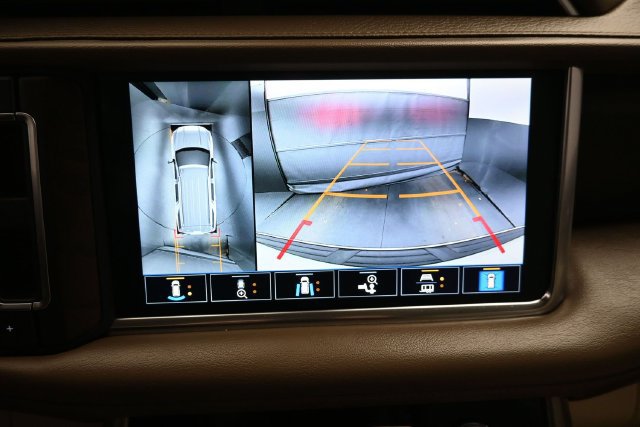 Used 2021 GMC Yukon XL Denali AWD/4WD image 34