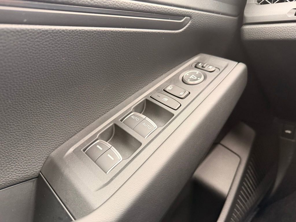 New 2026 Honda Accord LX image 12