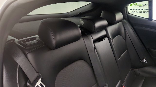 Used 2020 Kia Stinger GT1 RWD image 39