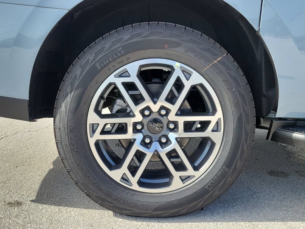 New 2026 Ford Expedition Max Active AWD/4WD image 6