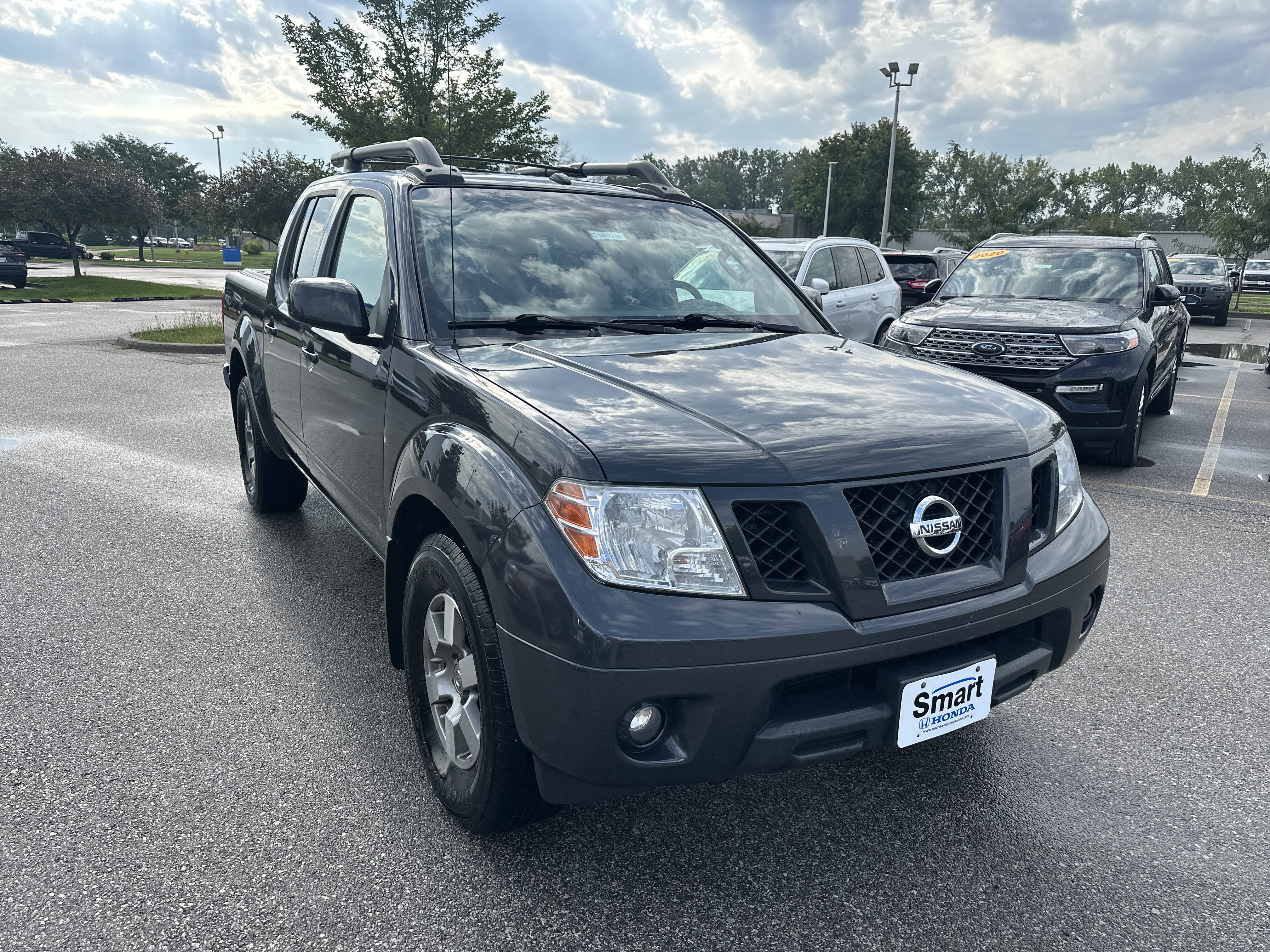 Used 2012 Nissan Frontier PRO-4X w/ Pro-4x Luxury Pkg AWD/4WD image 1