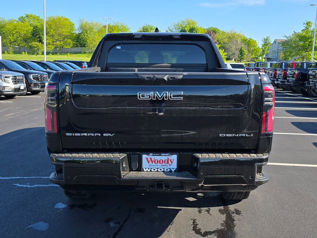 New 2025 GMC Sierra EV Denali image 7