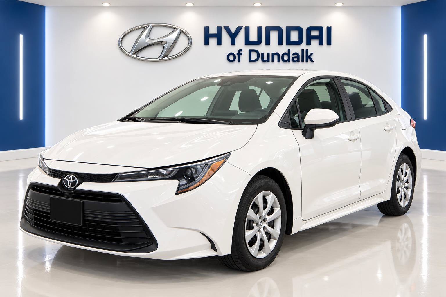 Used 2025 Toyota Corolla LE FWD image 1