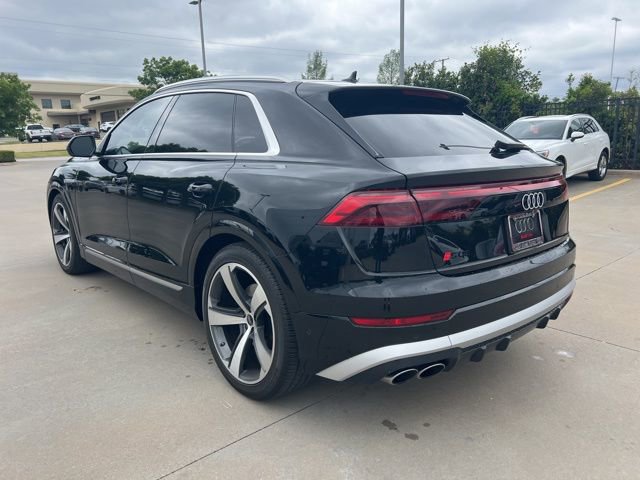 Used 2024 Audi SQ8 Premium Plus w/ Executive Package image 5