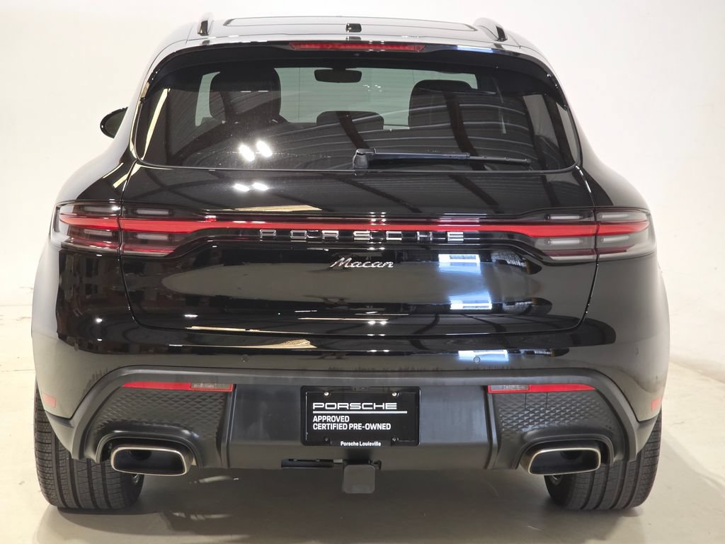 Certified 2026 Porsche Macan AWD/4WD image 10