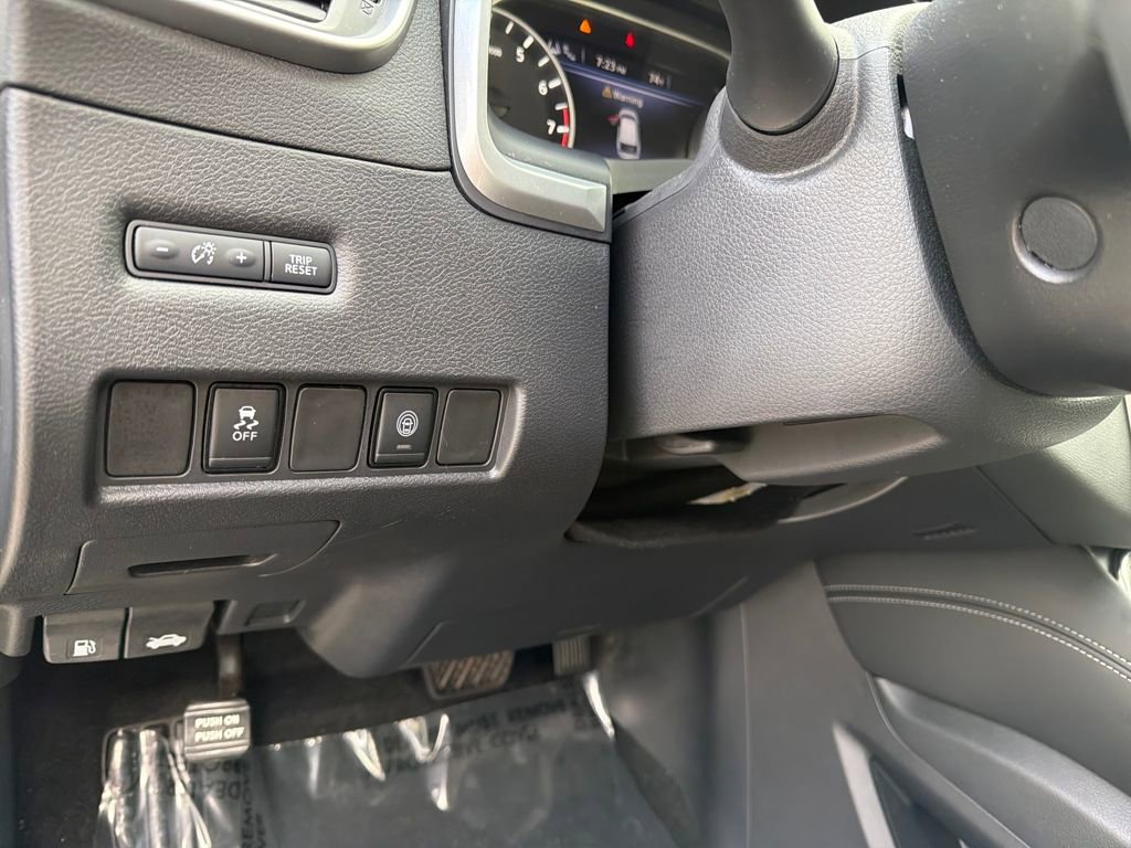 Used 2024 Nissan Murano SV w/ SV Midnight Edition Package image 21